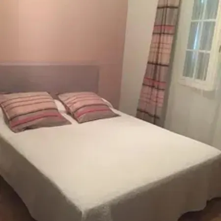 Villa Familiale Avec Piscine à - 100 M²_2 *